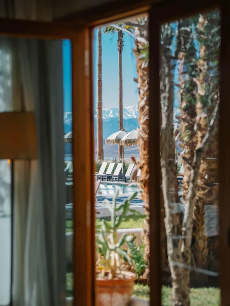 Romantic luxury dinner in the Agafay Desert